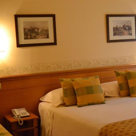 Seccy Hotel Boutique Art & Museum Fiumicino Ngoại thất bức ảnh