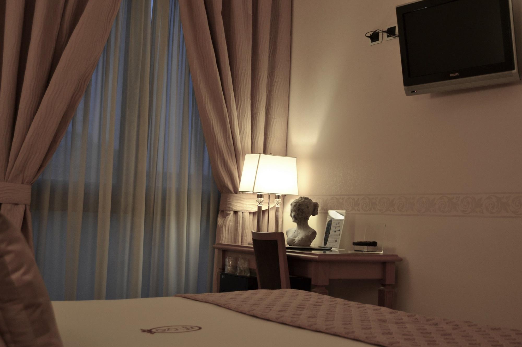 Seccy Hotel Boutique Art & Museum Fiumicino Ngoại thất bức ảnh